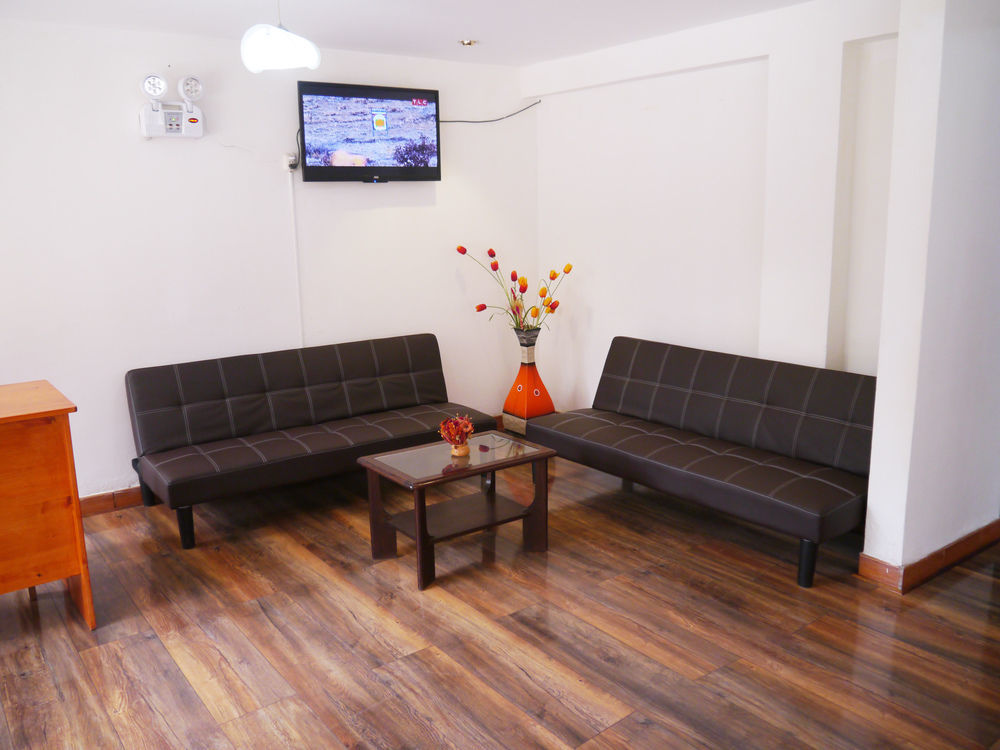 Fiesta Inn Куско Экстерьер фото